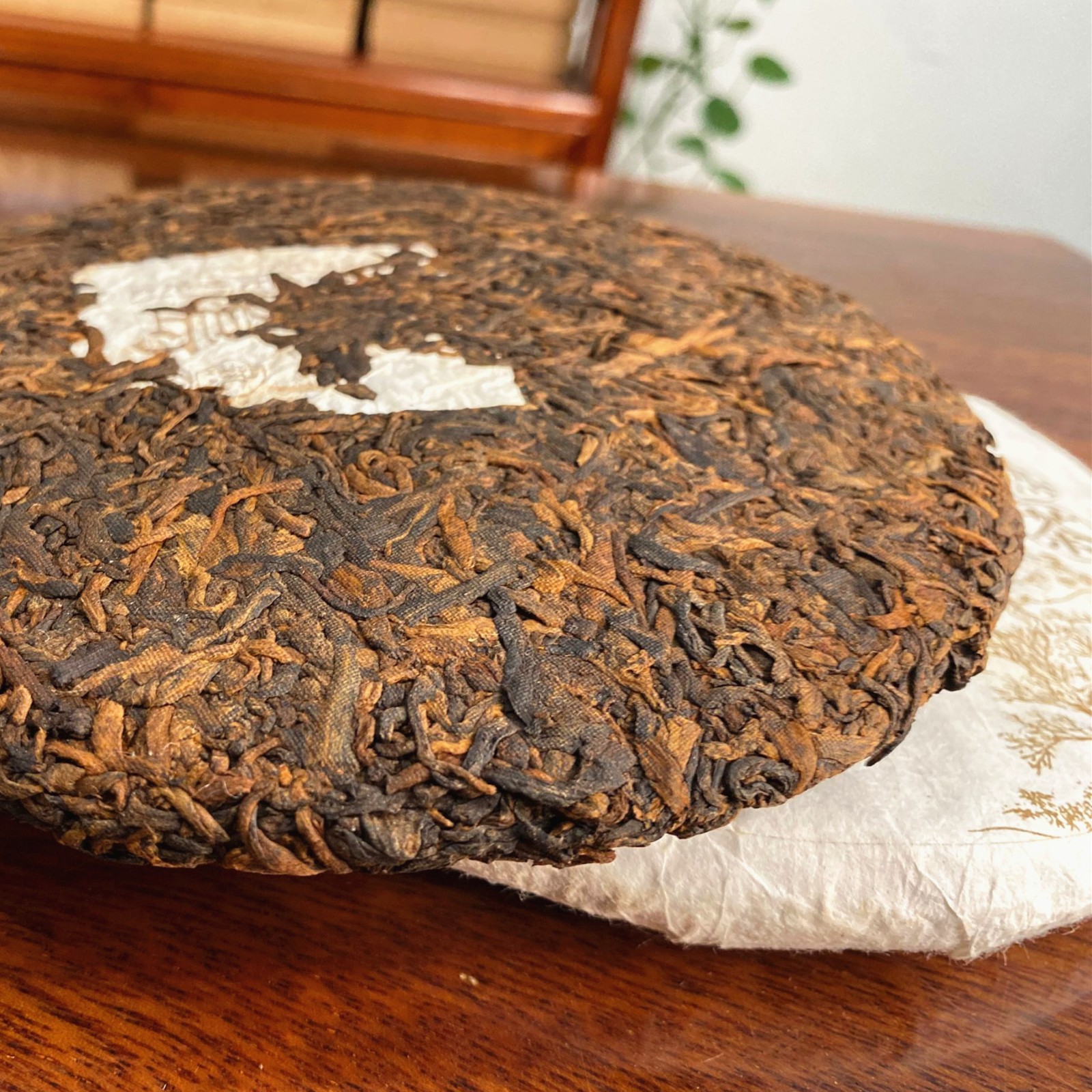 厂家批发冰岛普洱茶 大树普洱茶熟茶 云南七子饼熟饼357克图3