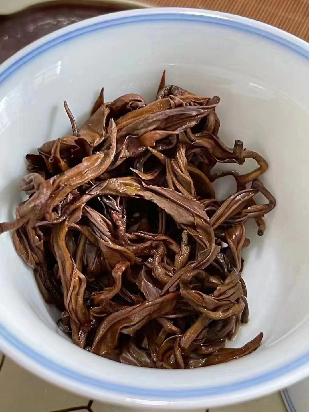 批发云南滇红红茶 金芽金螺 单芽红茶 功夫红茶 散装红茶图3